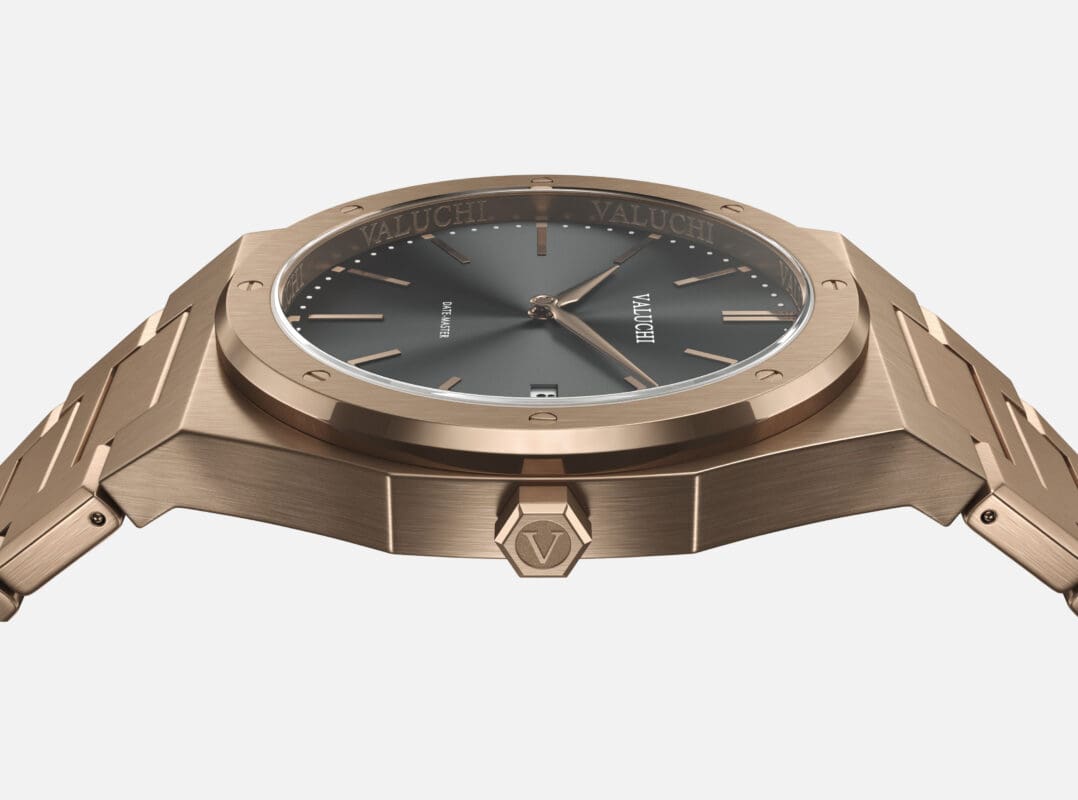 Titan Fashion Golden chain day date analog watch for man – Amazonship